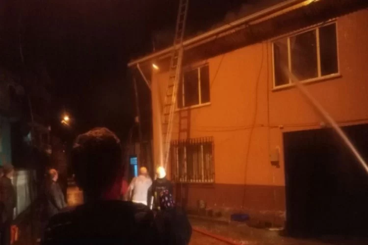 Bursa'da iki kardeşe şok! Alev alev yandı