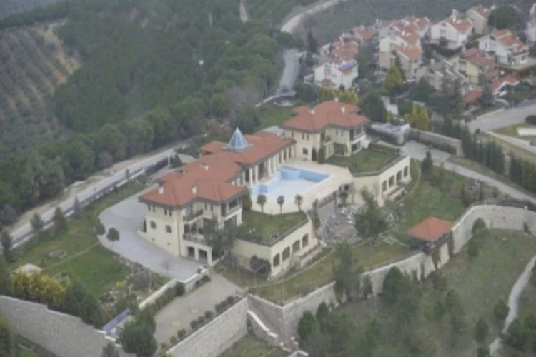 Gülen'in Bursa'daki malikanesine el konuldu&nbsp;