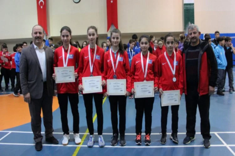 Osmangazi'den badminton başarısı