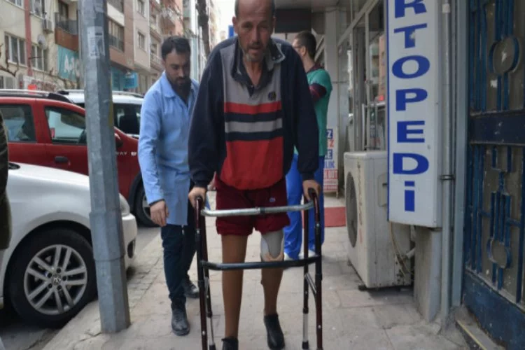 Engelli vatandaş protez bacaklarına kavuştu!