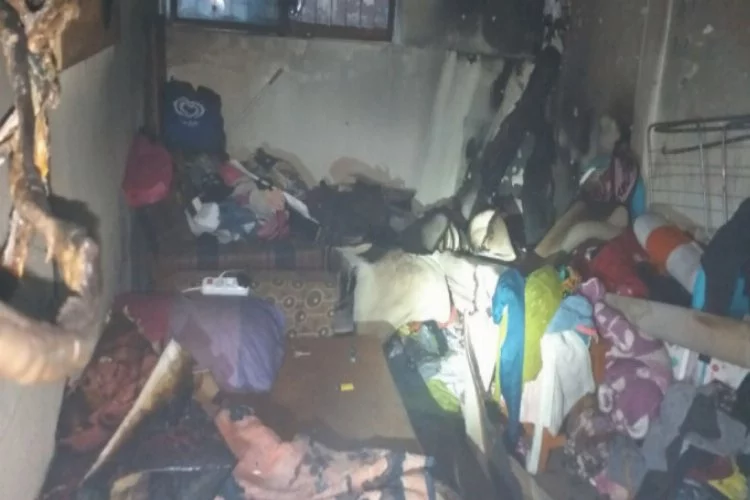 Alanya'da ev yangını paniğe neden oldu