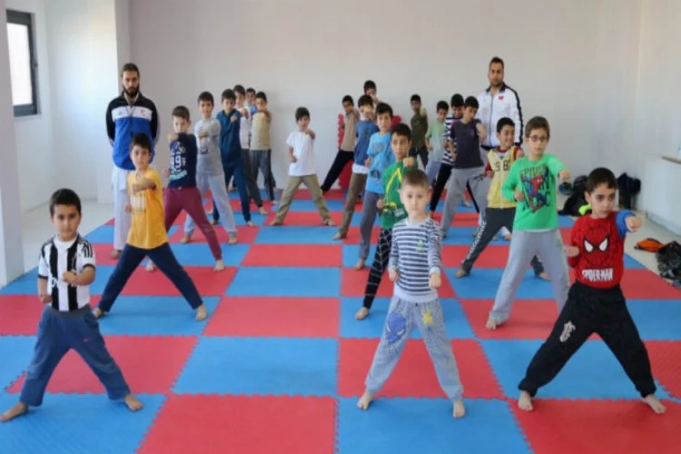 Miniklerden karate kursuna yoğun ilgi