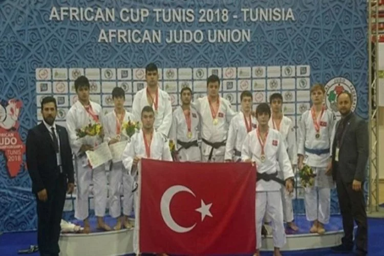 Judo Ümit Milli Takımı Afrika Kupası'nda şampiyon oldu