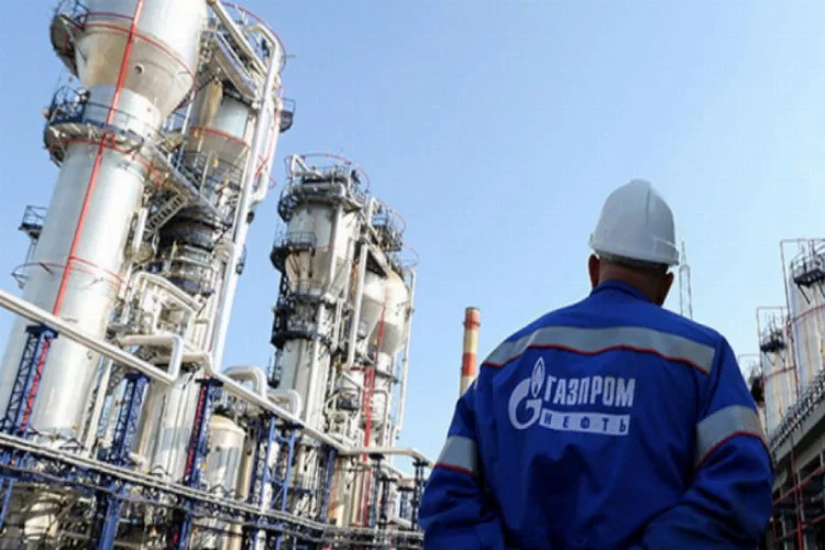 İngiltere Gazprom'un mal varlığına el koydu!