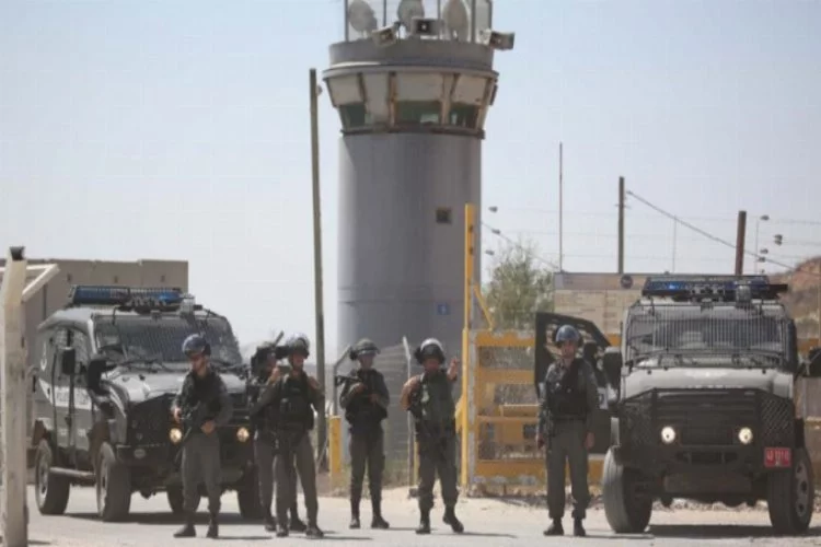İsrail'den Filistinli tutuklulara saldırı