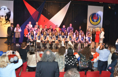 Ted Koleji'nde  diploma gururu