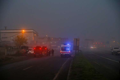 Diyarbakır'da çevik kuvvet polislerini taşıyan servis aracının geçişi sırasında patlama