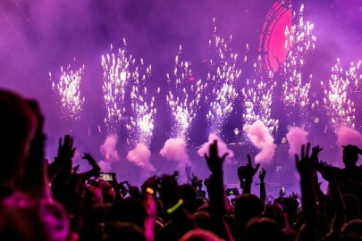 Konser ve festival gibi açık hava faaliyetlerine ilişkin düzenleme