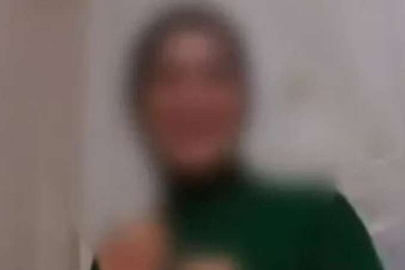 Çocuğun yanında müstehcen yayın yapan kadına gözaltı!