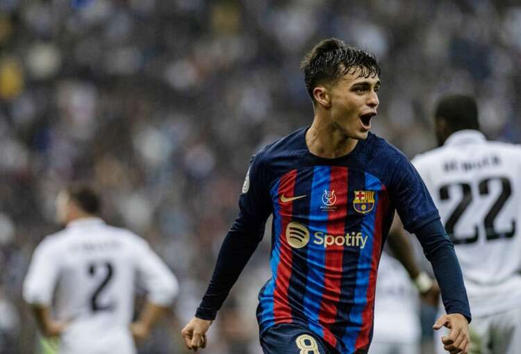 8) Pedri - 100 milyon euro (Barcelona)