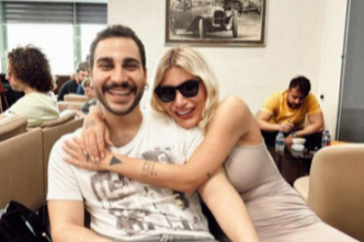 İrem Derici'nin sır gibi sakladığı erkek kardeşi ortaya çıktı