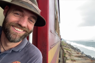 Uçakla seyahat etmedi: Dünyadaki tüm ülkeleri kaç yılda gezdi?