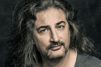 90'lı yılların popüler ismi Çelik, gençlik fotoğrafını paylaştı