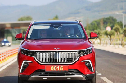 Togg yollarda! Bakan sayı verdi