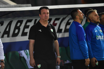 Bursaspor'da Yalçın Gündüz ile yollar ayrıldı