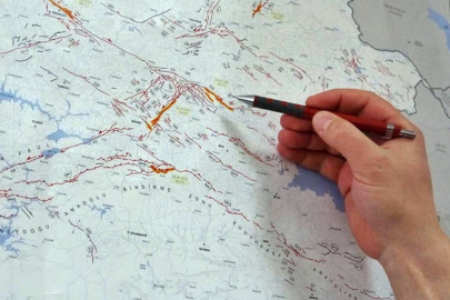 Depreme karşı hangi iller güvenli? Prof. Dr. Övgün Ahmet Ercan yanıtladı