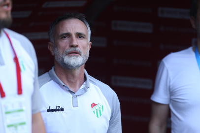 Bursaspor’un yeni teknik direktörü belli oldu