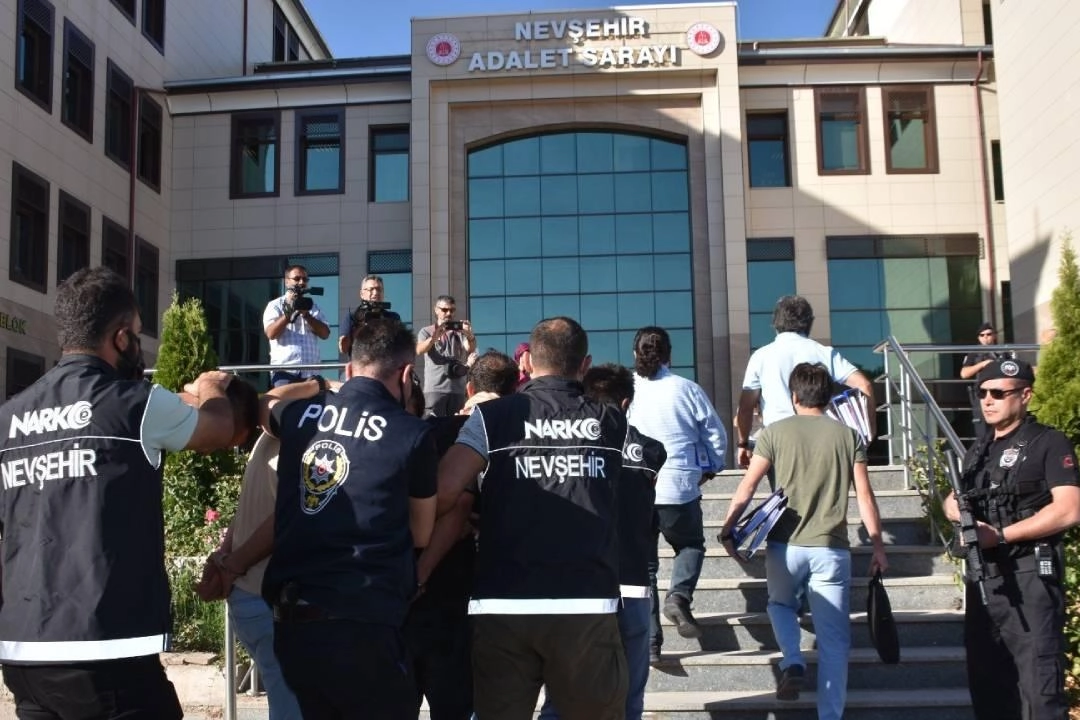 Torbacı operasyonu... 38 kişi tutuklandı!