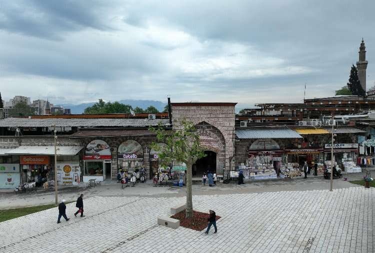 Bursa'da tarihi hanlarda restorasyon çalışmaları sürüyor -3
