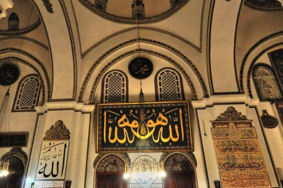 Bursa'da bugün öğle ve ikindi ezanı kaçta okunacak?