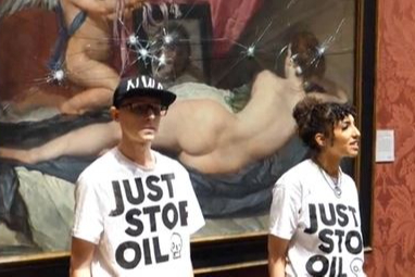 İngiltere’de iklim aktivistlerinden eylem!