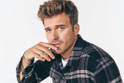 Kıvanç Tatlıtuğ mutfakta yakalandı