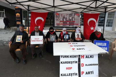 HDP karşıtı eylem: Ailelerin 'Evlat Hasreti' sürüyor
