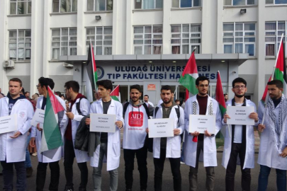 Bursa'da doktor ve tıp öğrencilerinden Gazze katliamına isyan