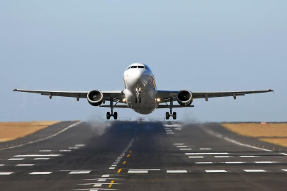 Gazze'den tahliye edilen vatandaşlar havalimanında karşılandı