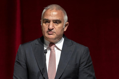 Bakan Ersoy, sosyal medyadan duyurdu