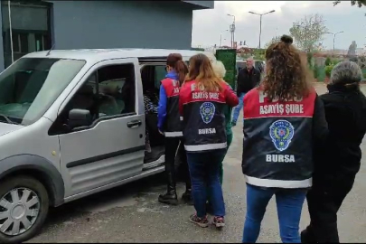 Bursa'da 3 kadın yankesici, otobüsteki kadının cüzdanını çaldı