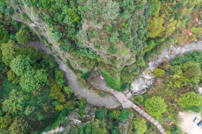 3 milyon yıllık mağara ziyaretçilerini ağırlıyor