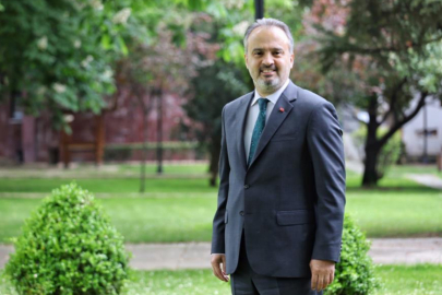 Bursa'da 10 bin öğrencinin bursu, Büyükşehir'den