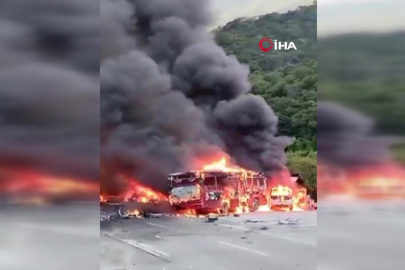 Venezuela’da 16 araç küle döndü