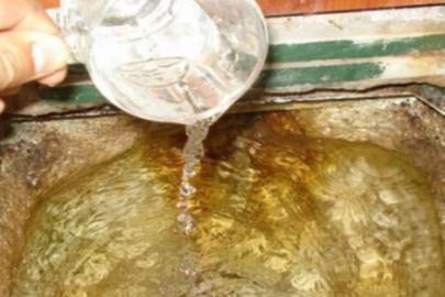 Zemzem Suyu: Kutsal Su