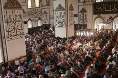 Sakarya namaz saatleri 15 Aralık 2025