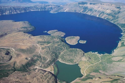 Doğu Anadolu'nun mavi cenneti: Van Gölü