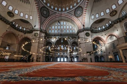 Bursa namaz vakitleri 2024 | 2 Ocak Salı | Bugün öğle ezanı kaçta okunacak?