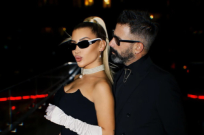 İrem Derici, Gökhan Fırat'ın dudaklarına yapıştı