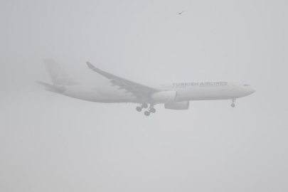 Şırnak'ta yoğun sis! THY uçakları Batman'a indi