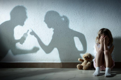 Anne baba kavgası çocuğu nasıl etkiler?