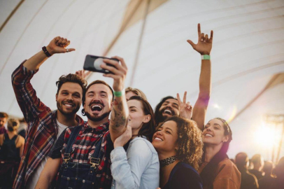 Herkesin mutlaka hayatında olması gereken 10 arkadaş tipi