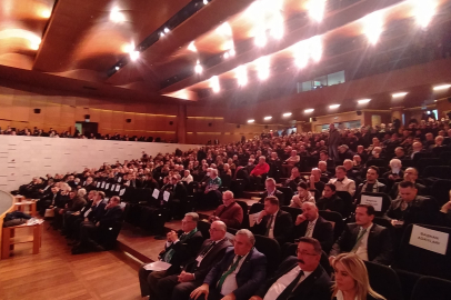 Bursaspor olağanüstü kongresinde tansiyon yükseldi! (3) Salonu terk ettiler