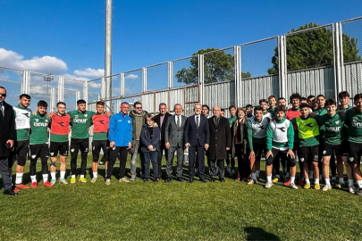 Başkan Erdem'den Bursaspor'a ziyaret