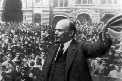 Vladimir Ilyich Lenin: Rus Devrimi'nin Lideri