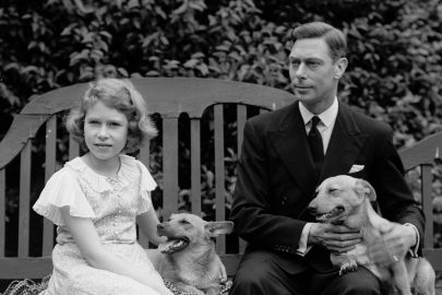 II. Elizabeth'in babası: VI. Arthur George