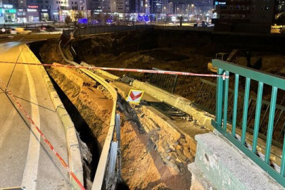 Bursa'da yol çöktü, cadde trafiğe kapatıldı