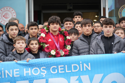 Avrupa şampiyonu Alperen Berber'e memleketinde yoğun ilgi