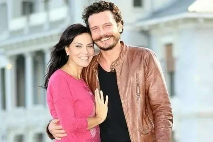 Yeşim Salkım'ın eski eşi Hakan Eratik kimdir, mesleği ne? - Bursa Hayat Gazetesi -2