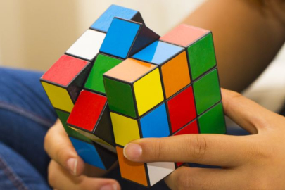 3*3 rubik küp çözümü? Rübik küp nasıl çözülür?